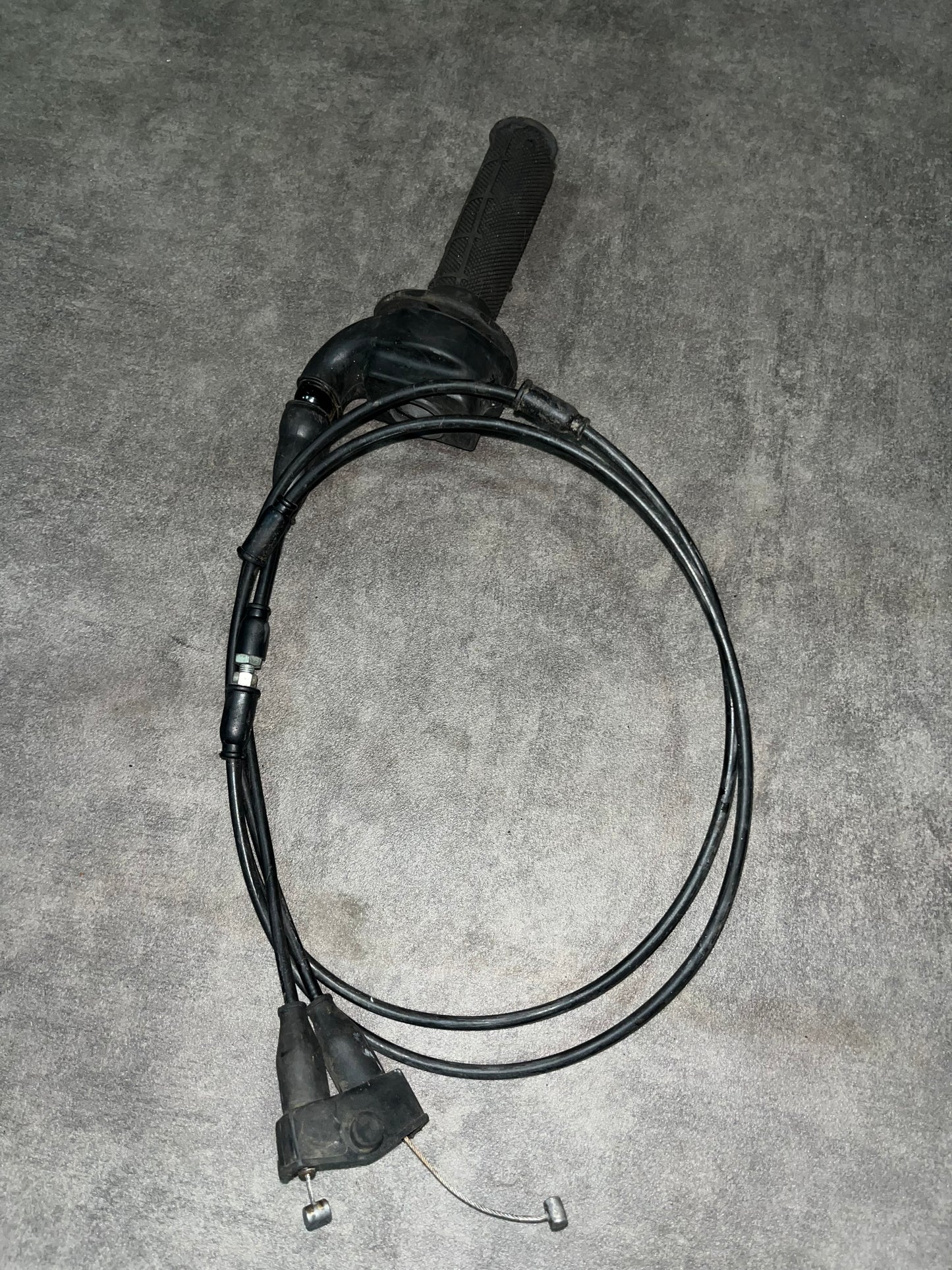 accélérateur + câble 250 rmz