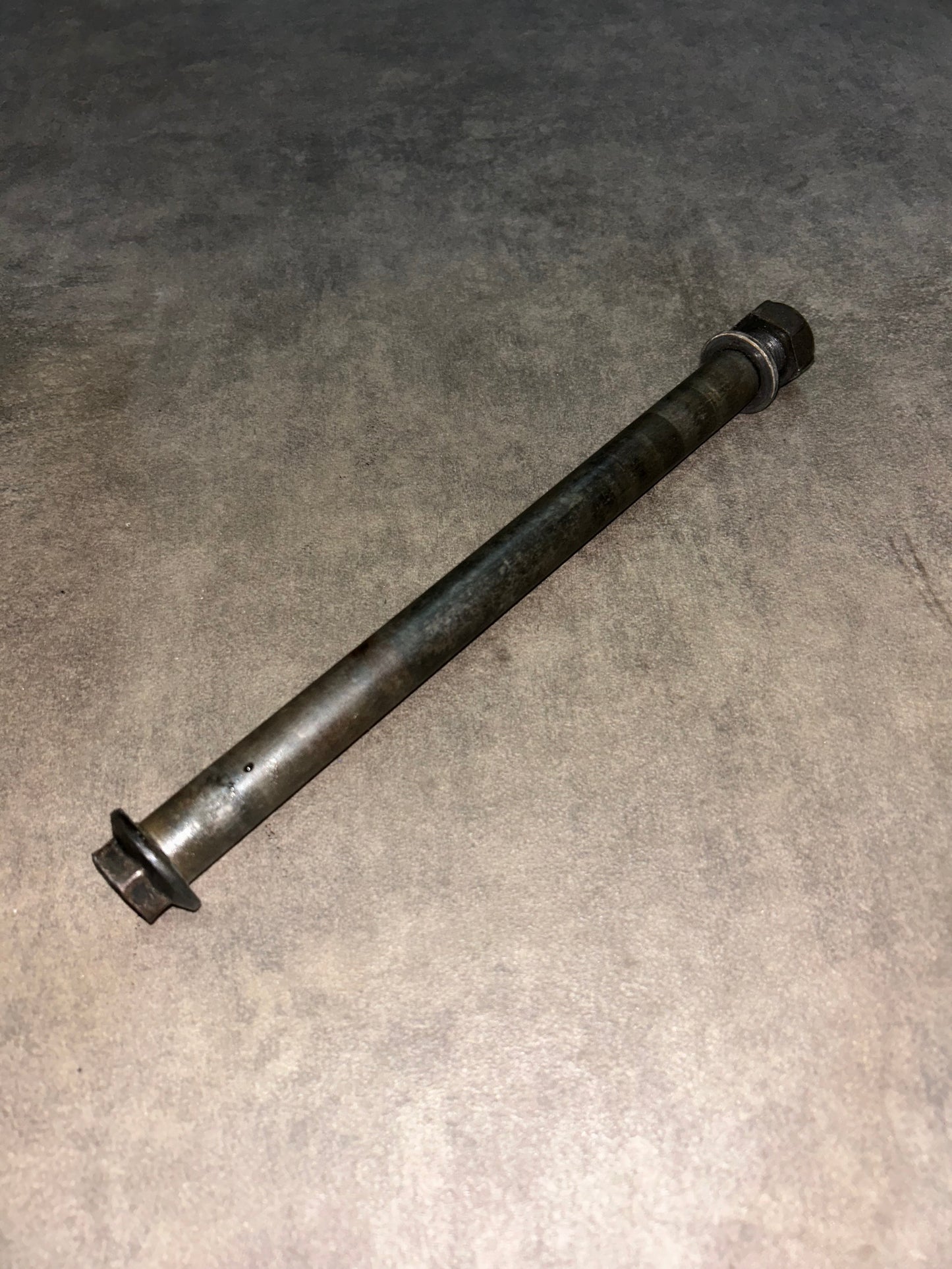 axe de roue arrière 125 yz