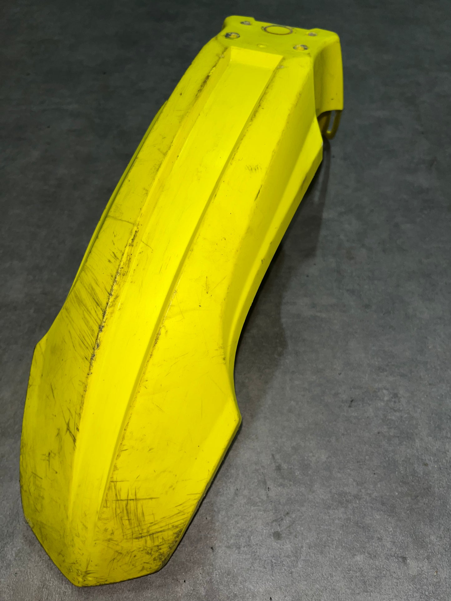 garde boue avant rm 85
