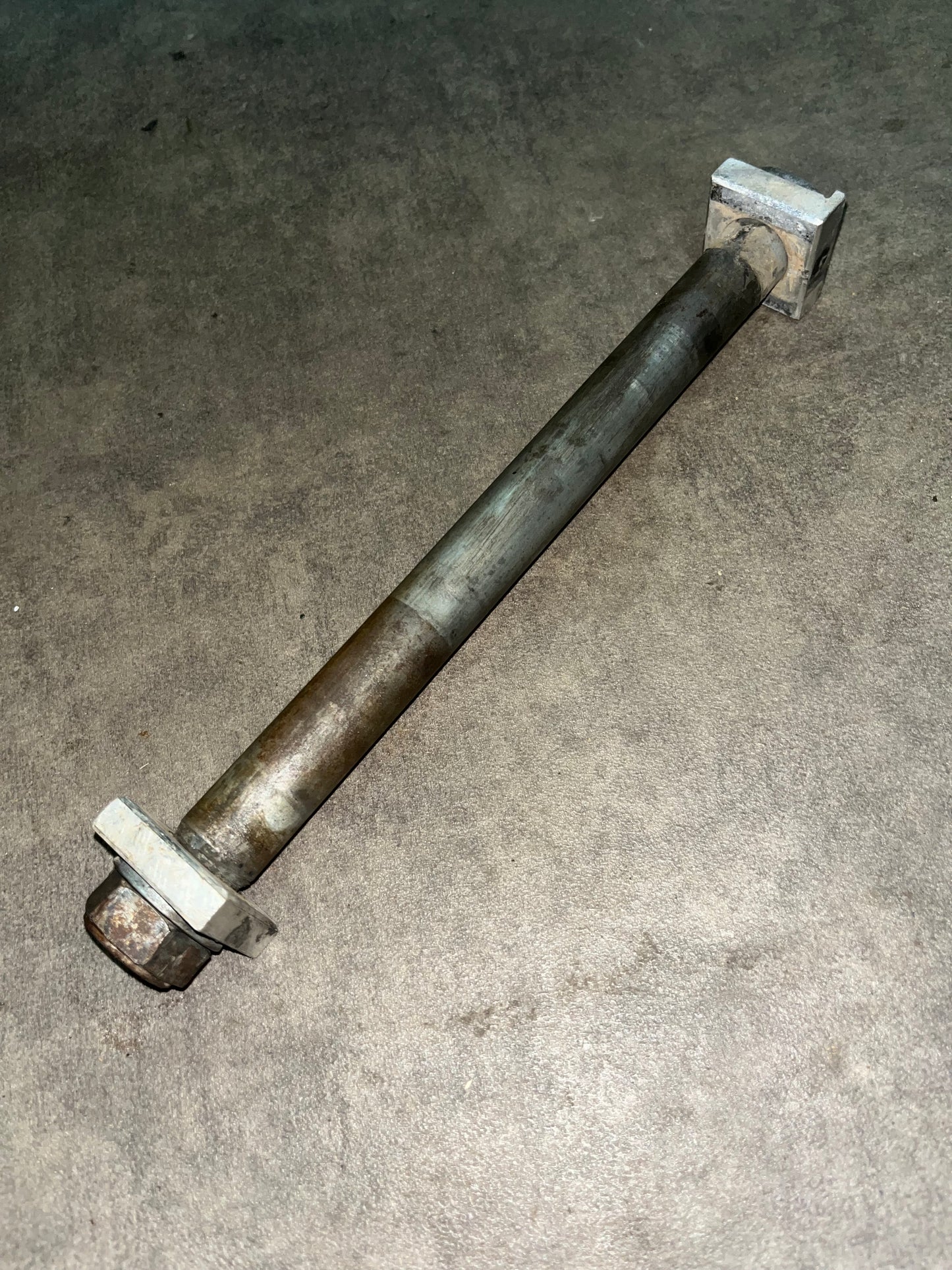 axe de roue arrière 250 yzf