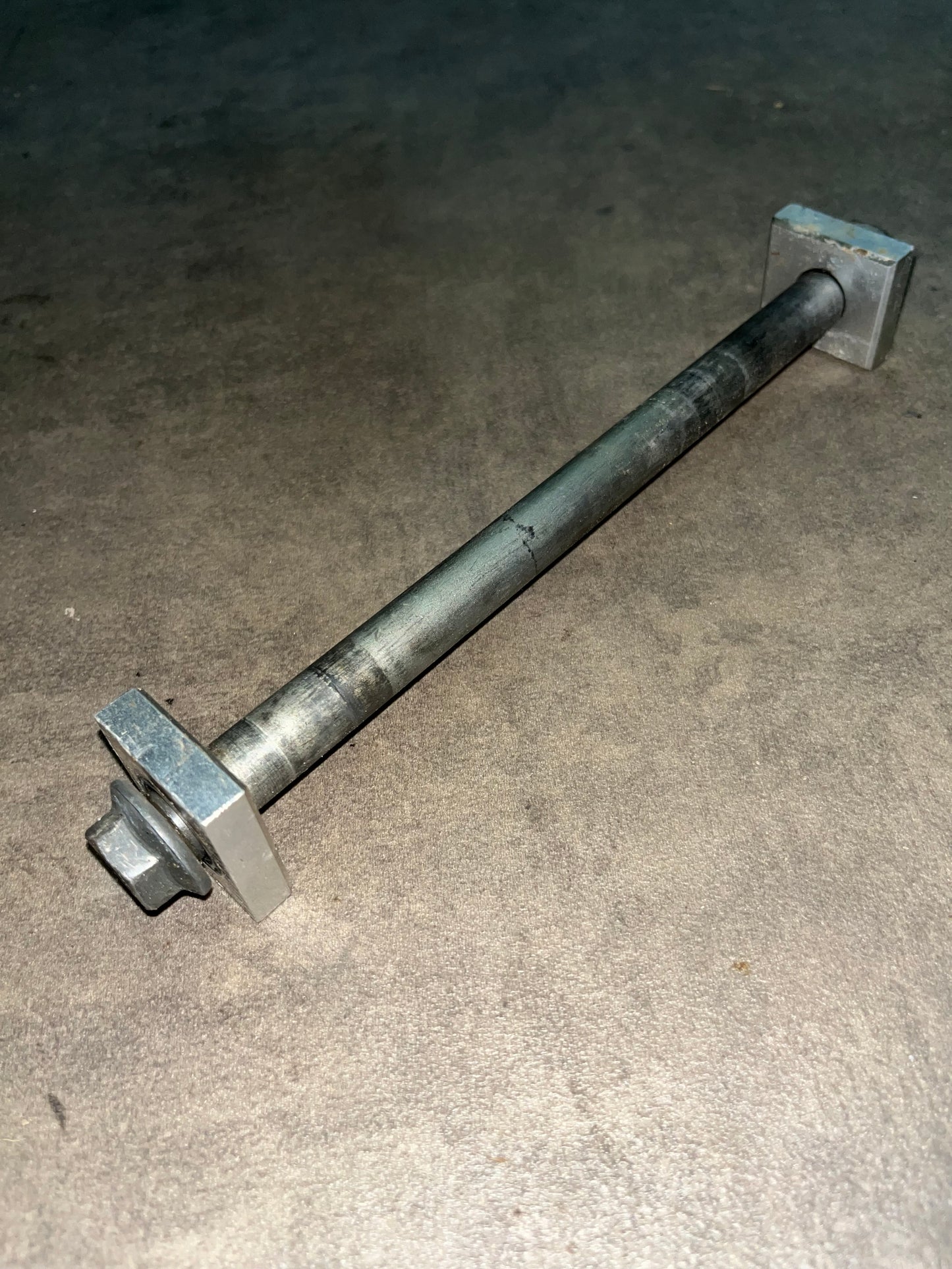 axe de roue arrière yz 65