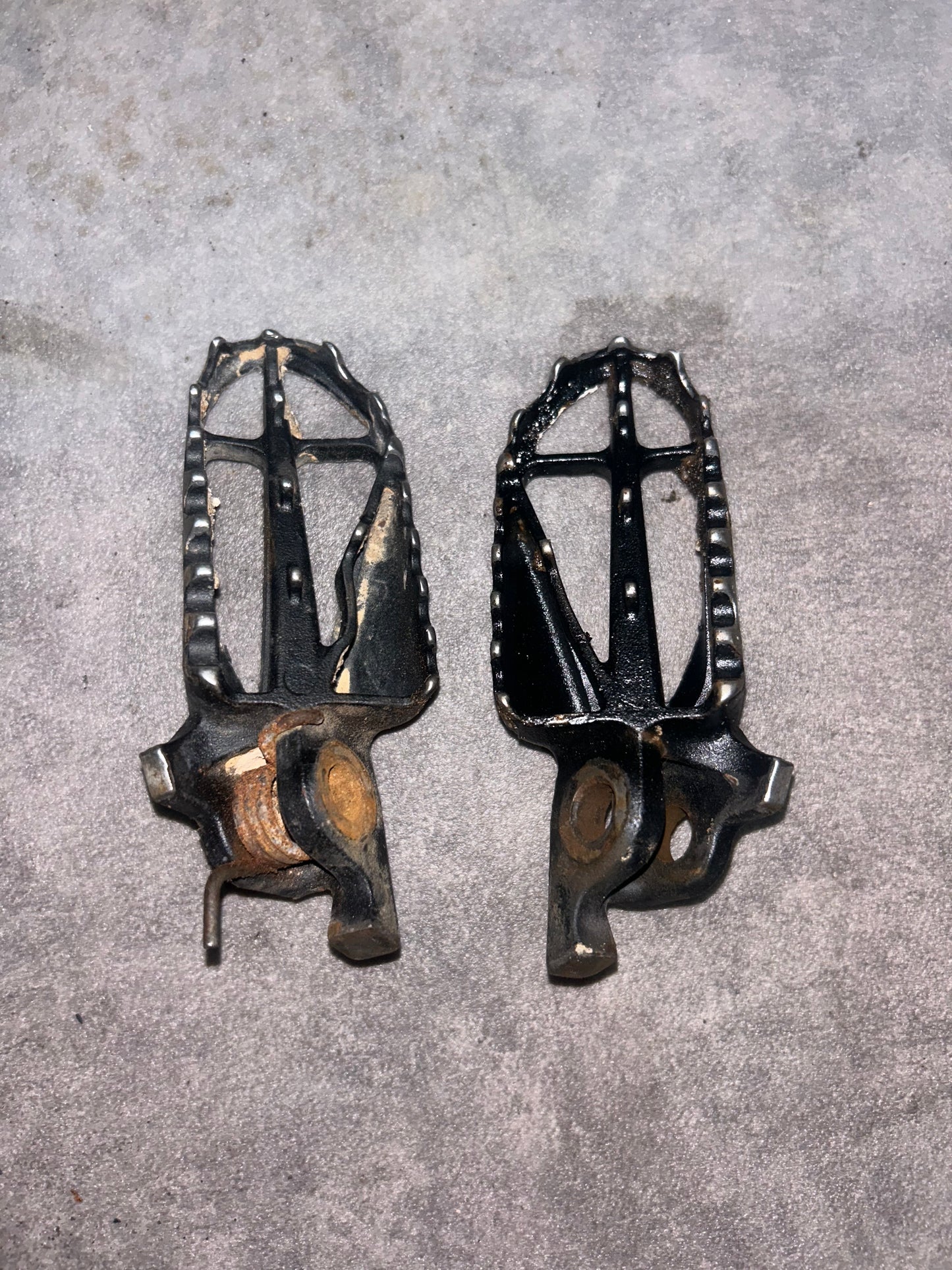 cale pied 250 crf