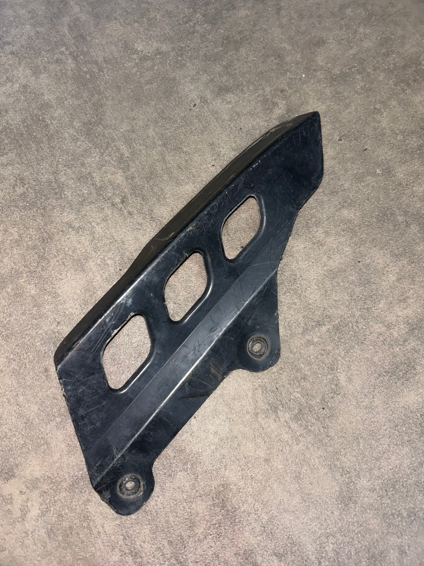 cache chaine ttr 125