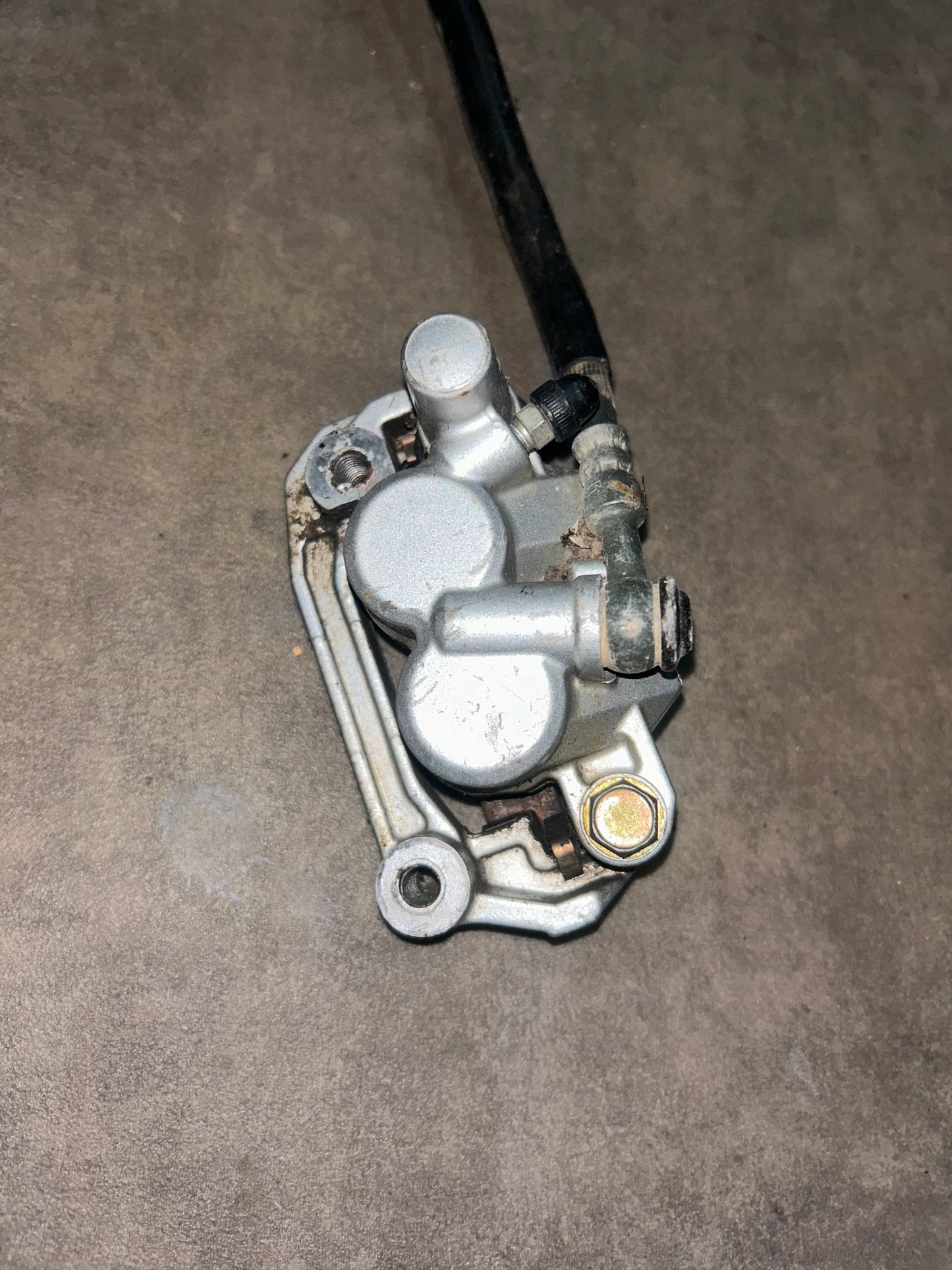 étrier frein avant ttr 125