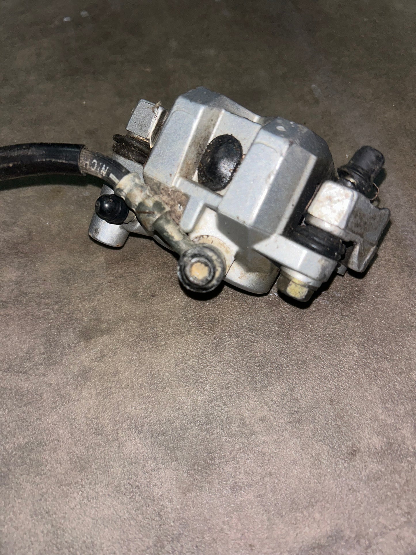 étrier frein avant ttr 125