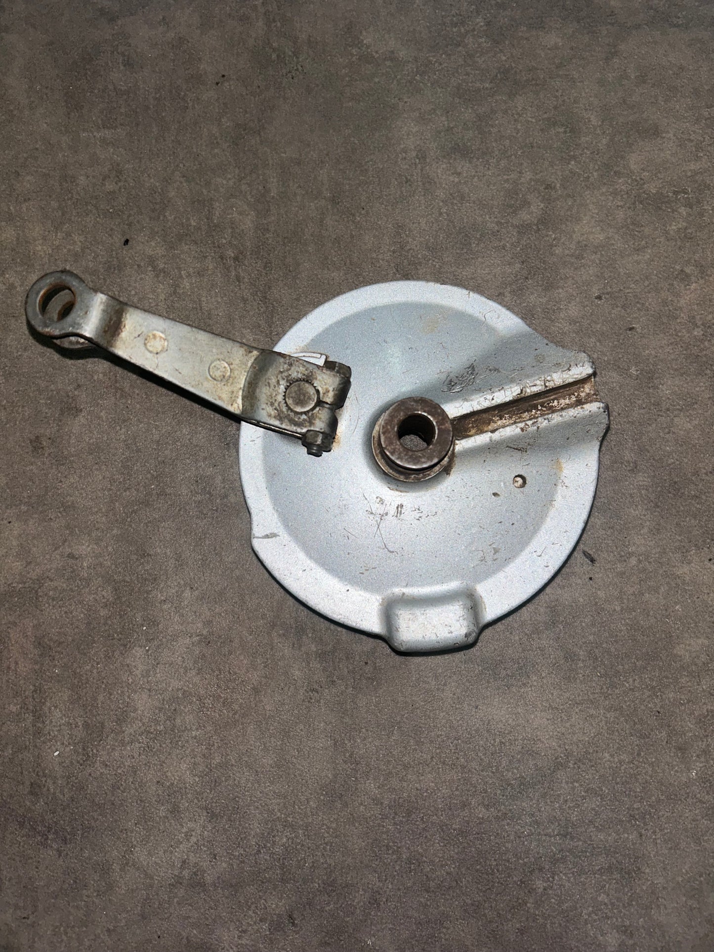 flasque de frein arrière ttr 125