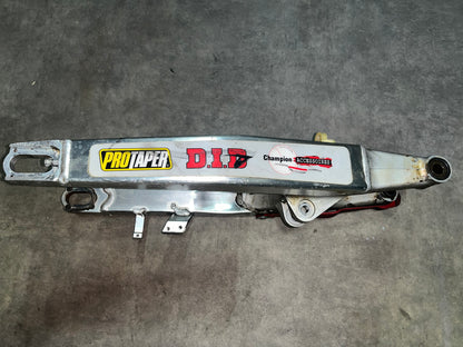 bras oscillant 250 crf