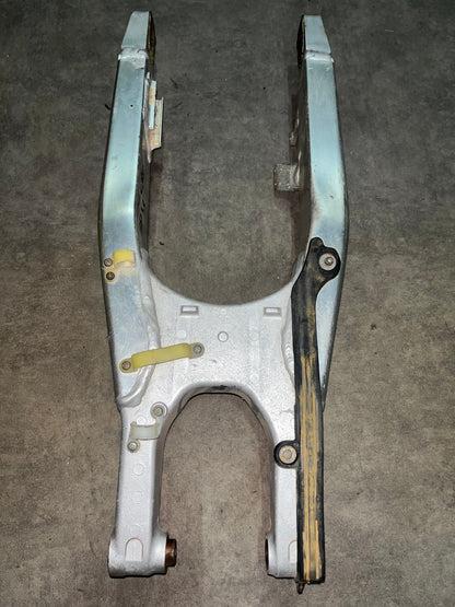 bras oscillant 250 crf