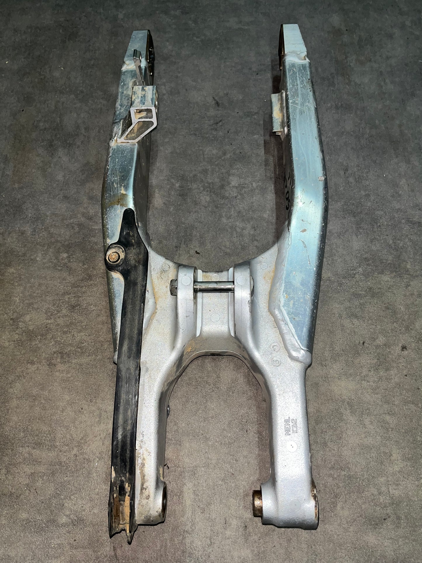 bras oscillant 250 crf