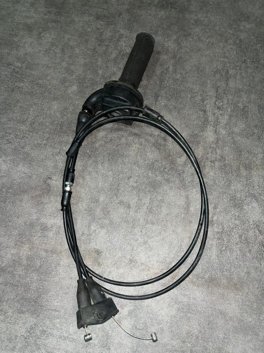 accélérateur + câble 250 rmz