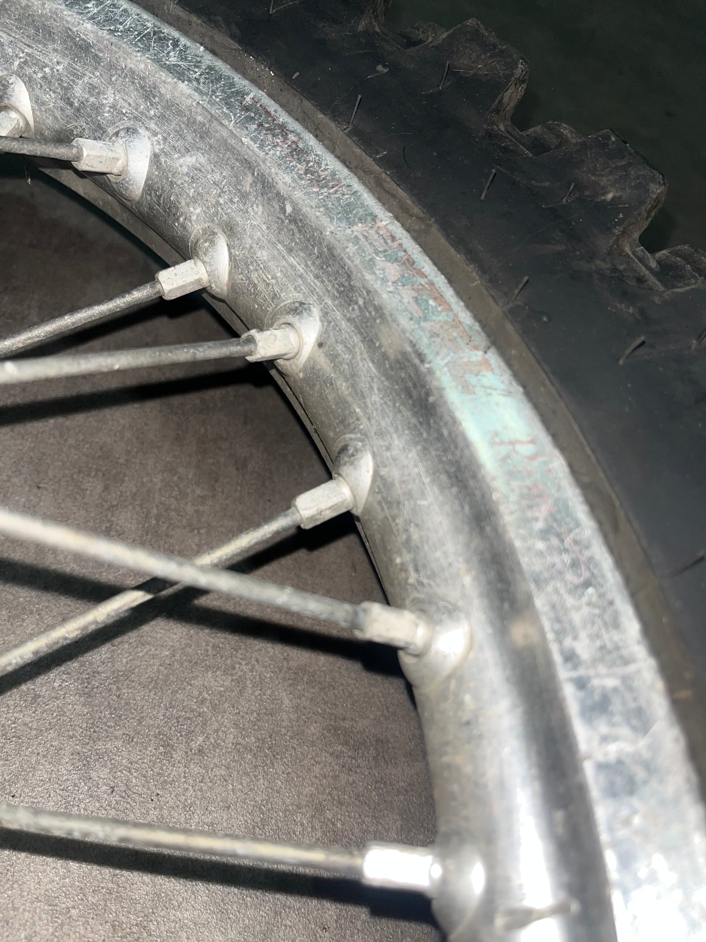 roue avant et arrière 250 rmz