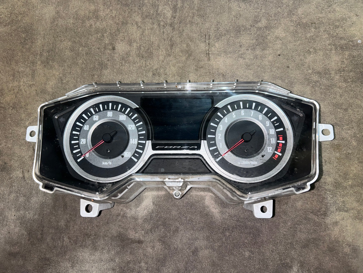 compteur forza 125