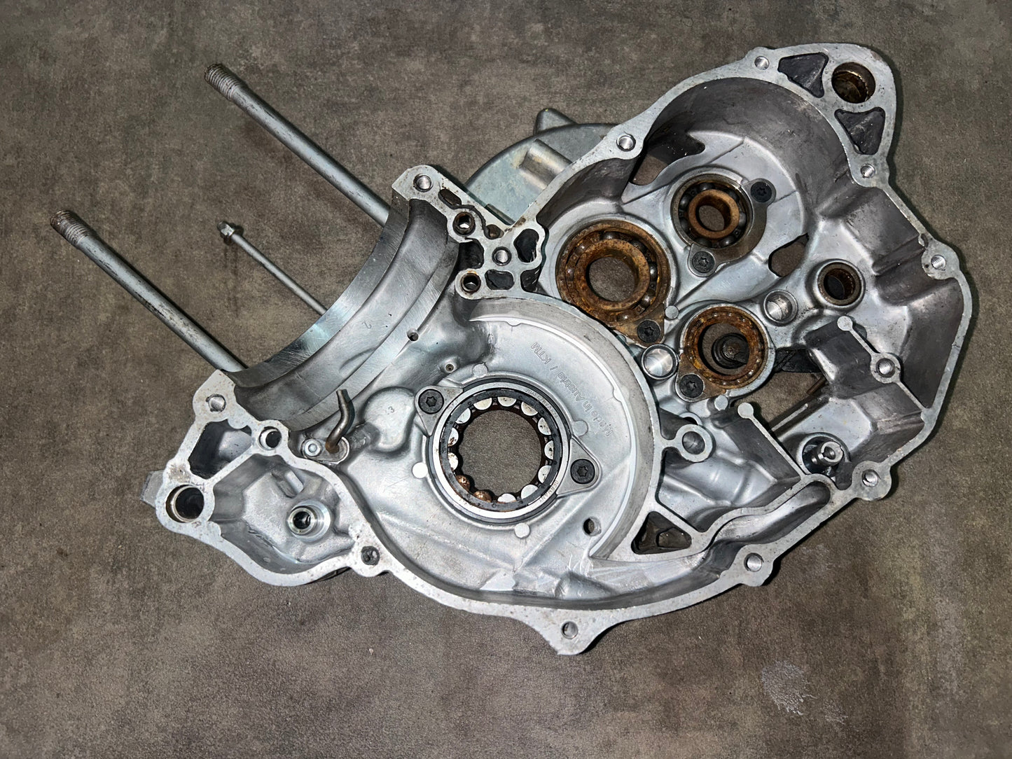 carter central droit husqvarna 250 fc