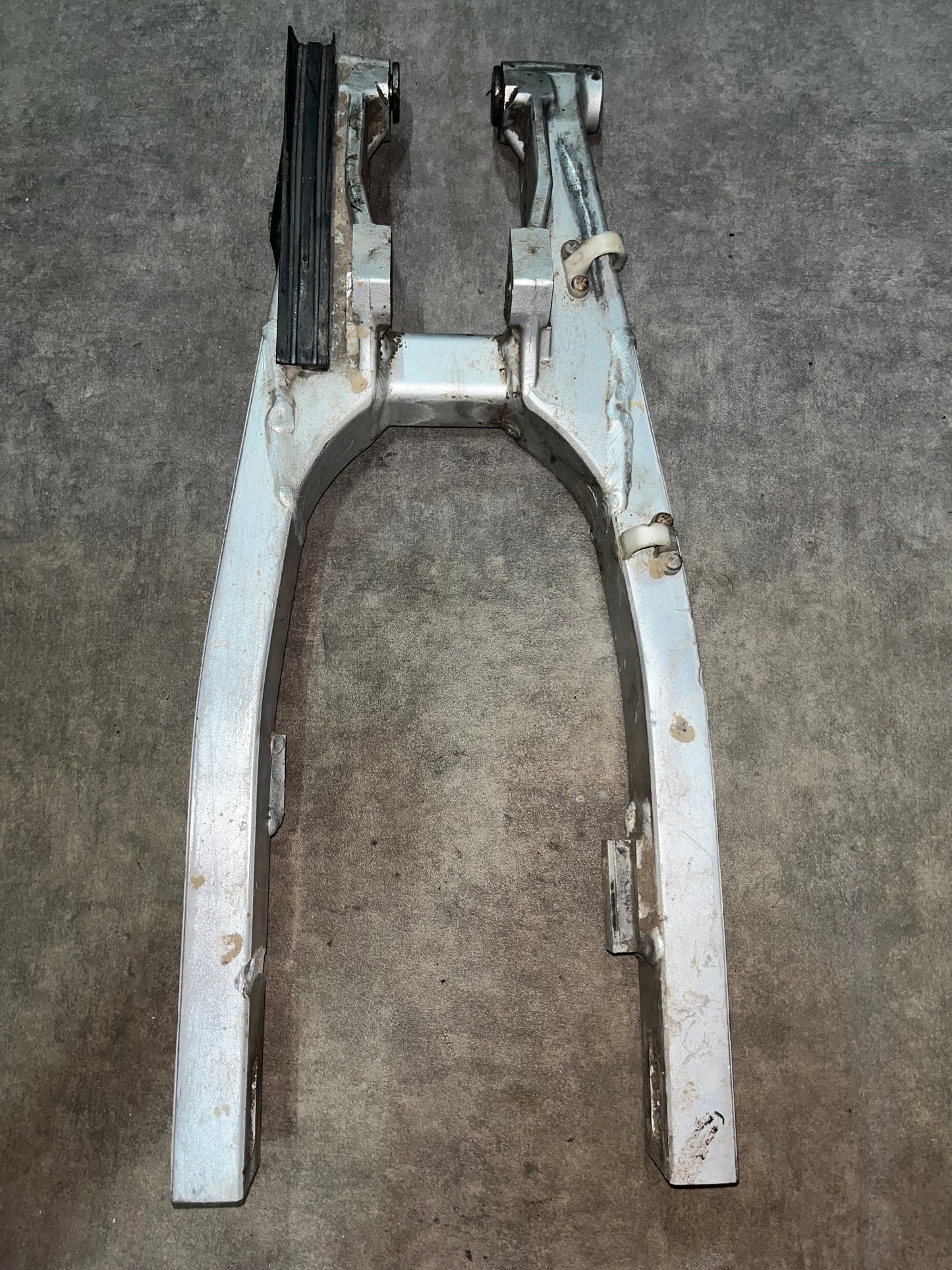 bras oscillant yz 85