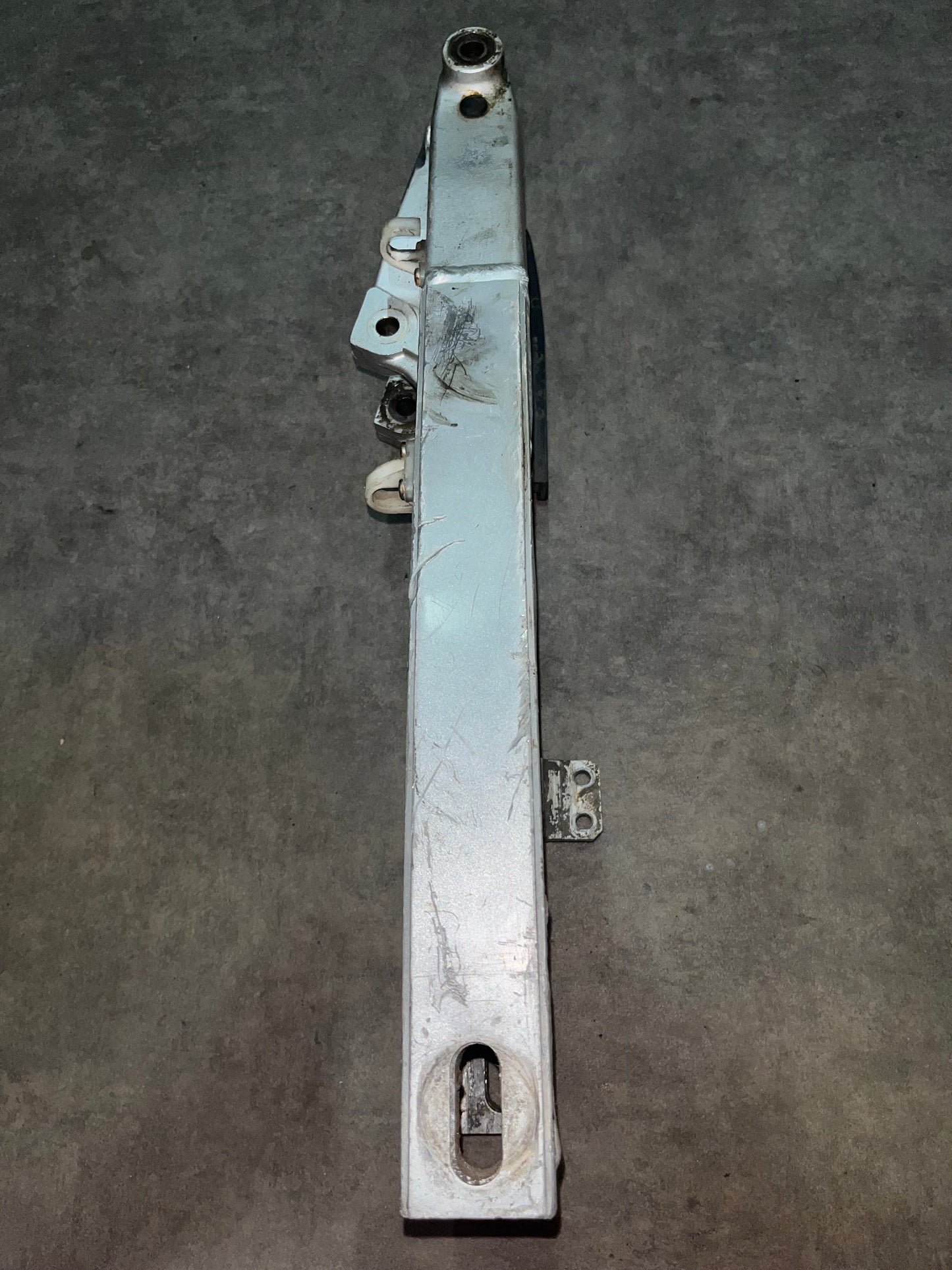 bras oscillant yz 85