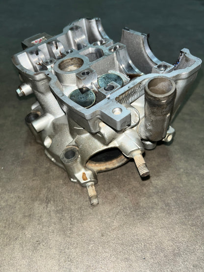 culasse 250 yzf