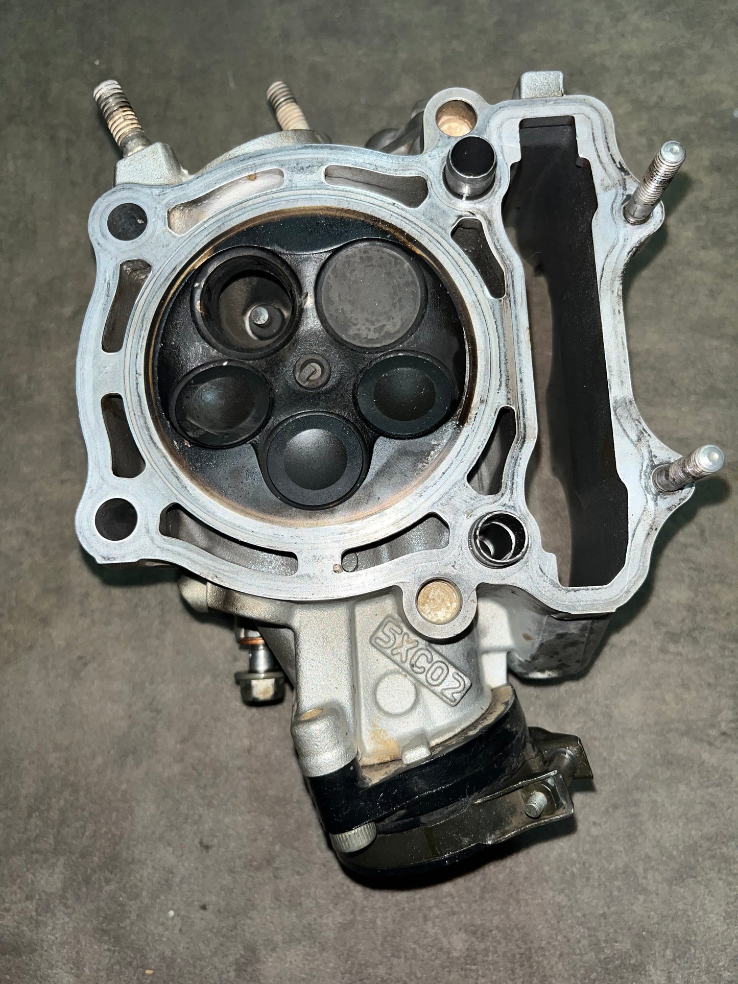 culasse 250 yzf