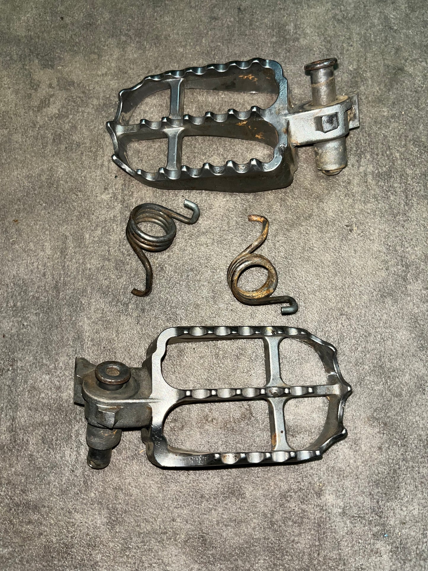 cale pied yz yzf