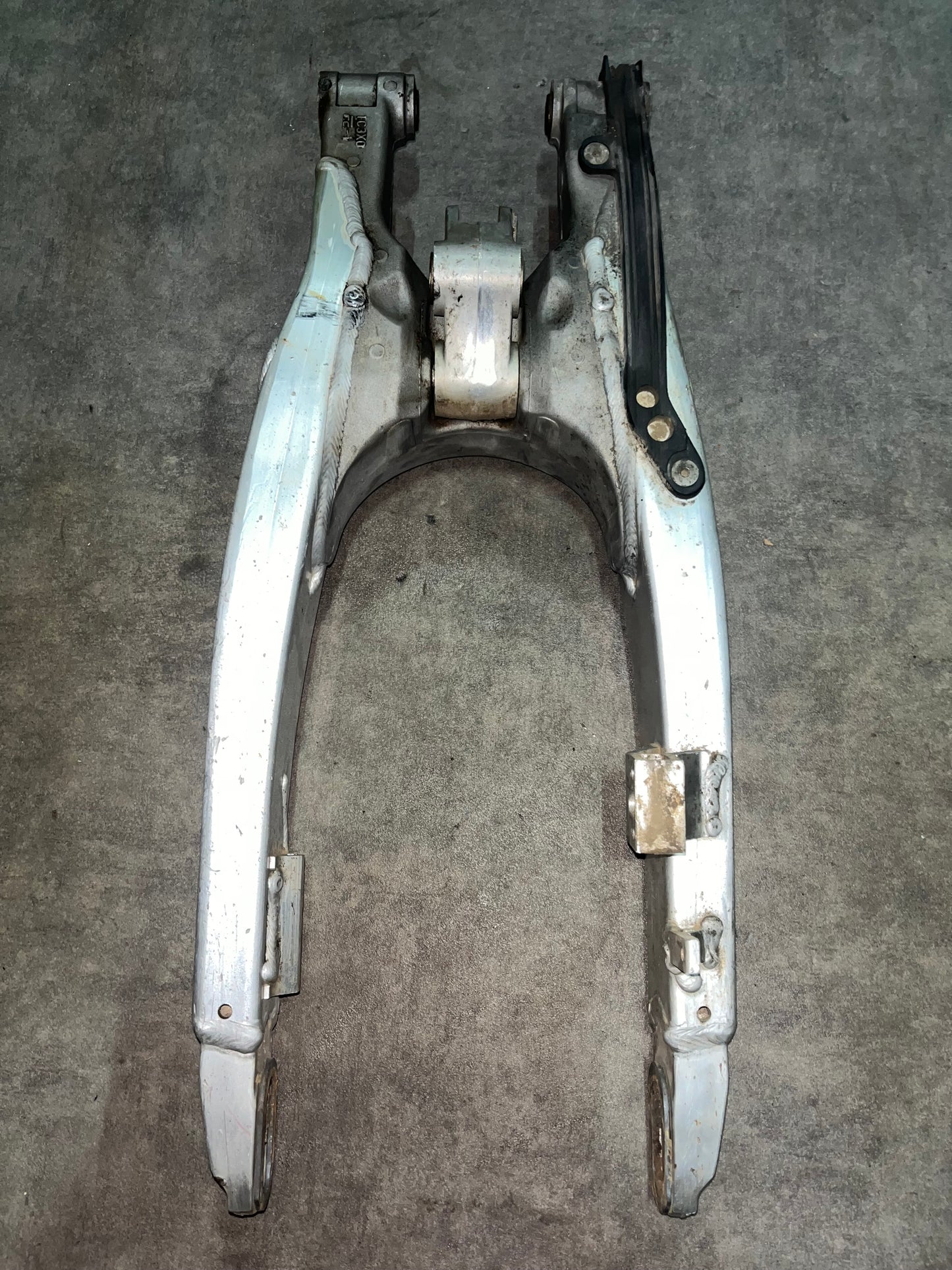 bras oscillant 250 yzf