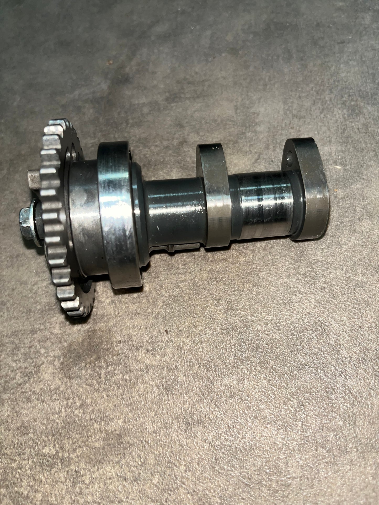 arbre a came d'échappement 250 rmz