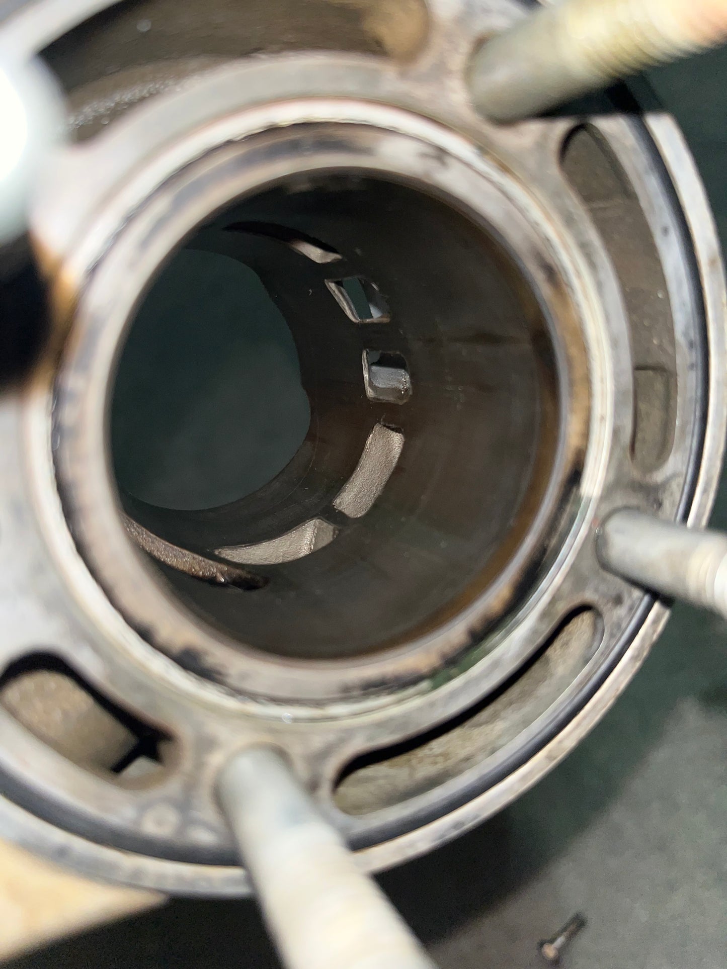 cylindre piston rm 85
