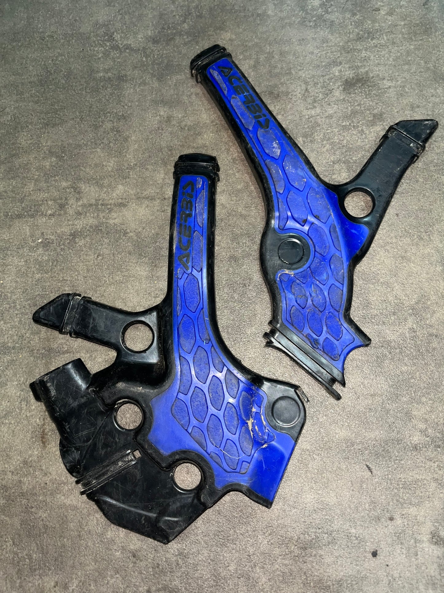 protège cadre yz 65