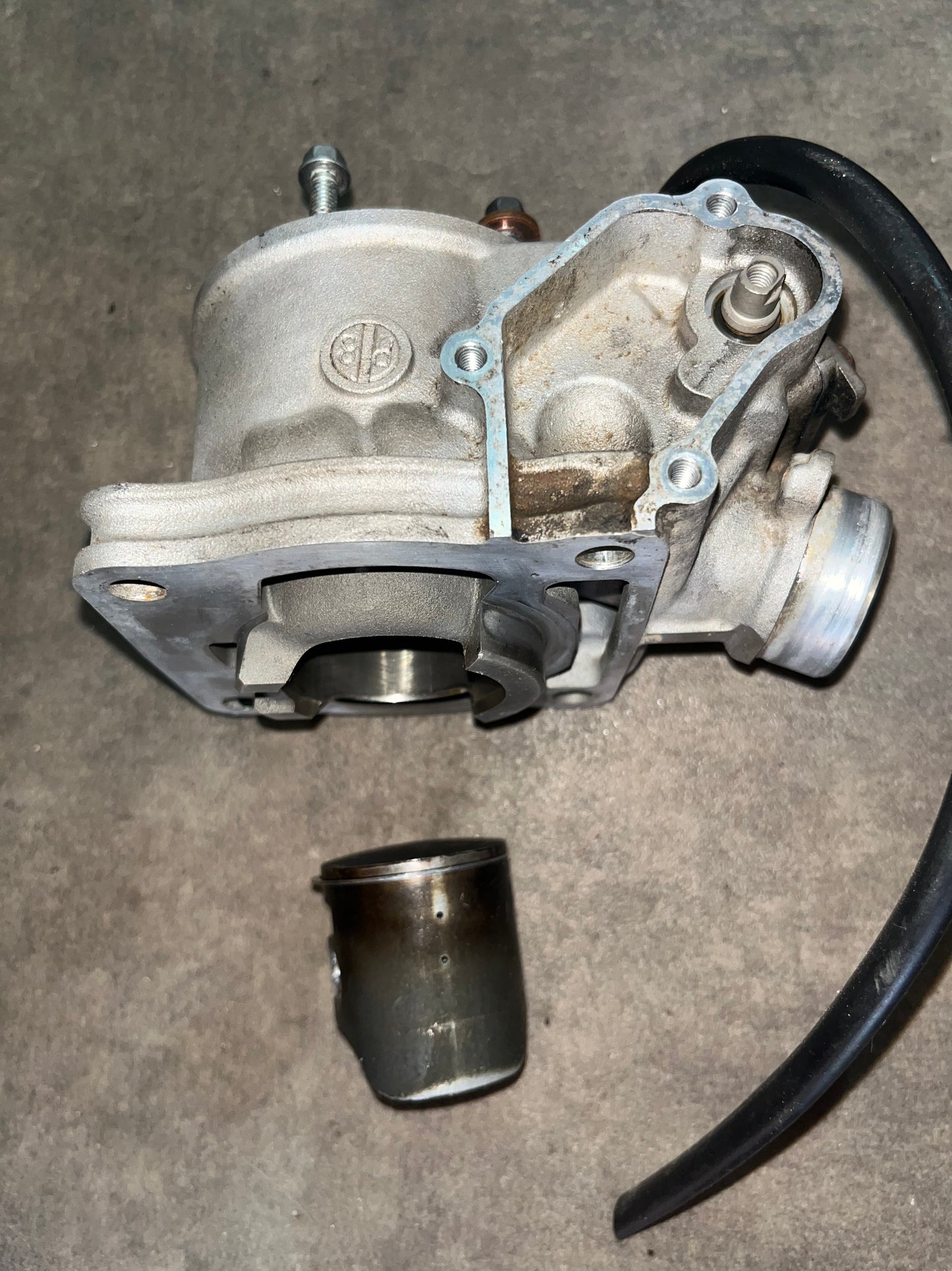cylindre piston yz 65