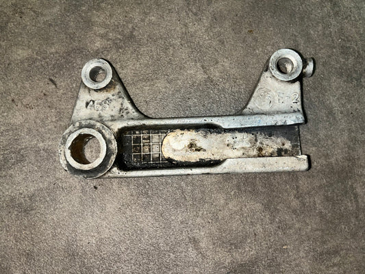 support étrier de frein arrière yz 85