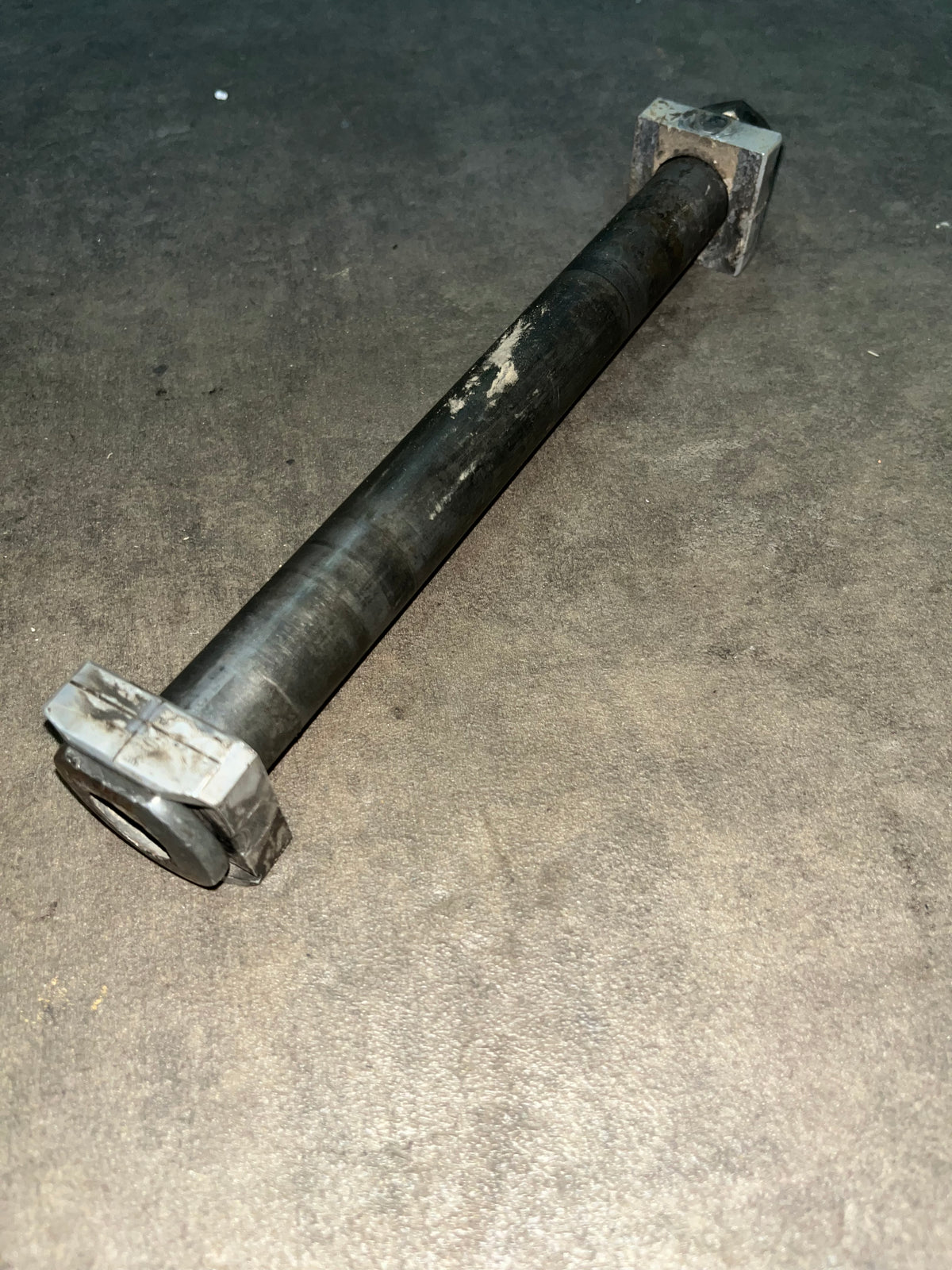 axe roue arrière 450 crf