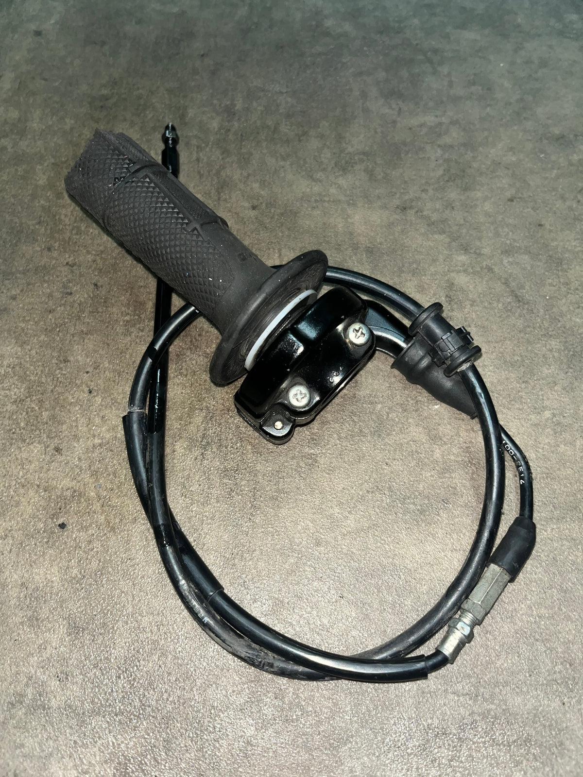 accélérateur + câble yz 85
