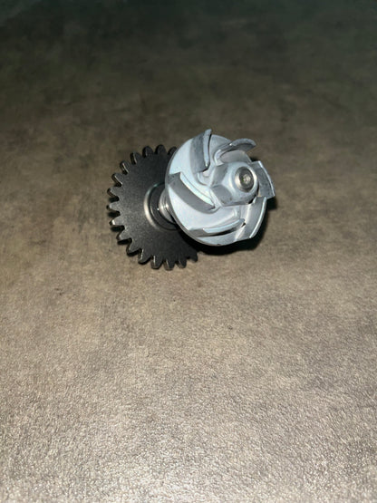 pompe a eau yz 85