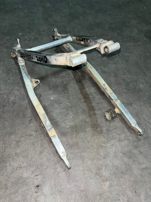 boucle arrière yzf 250