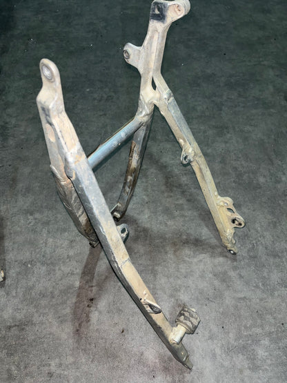 boucle arrière yzf 250