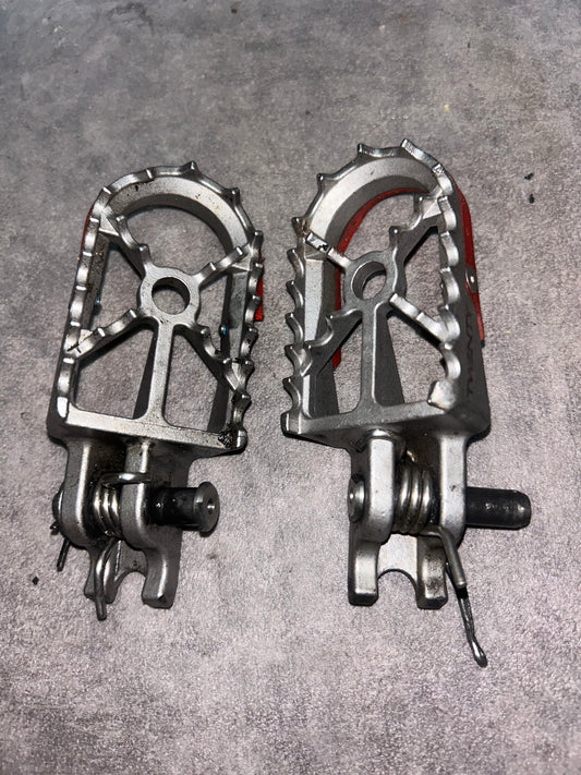 cale pied 250 crf