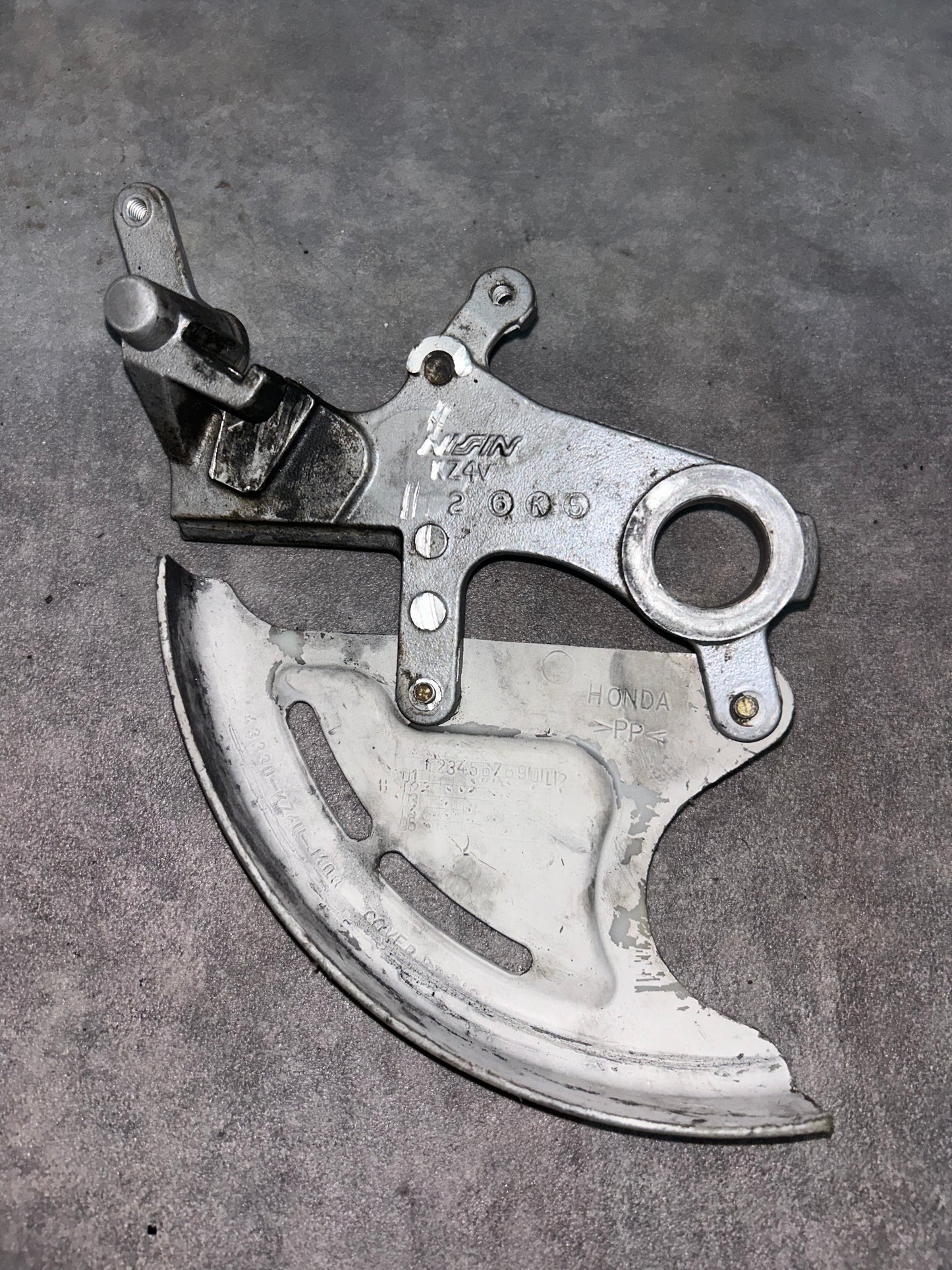 support étrier arrière 250 crf