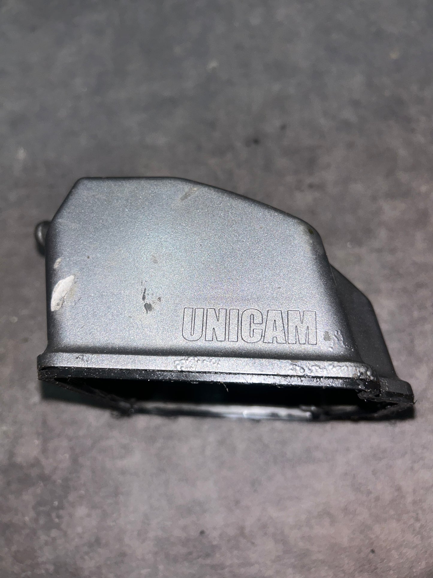 cache culbuteur 250 crf